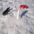 Fjällräven, Krokodilen och Spindeln ute i snön.